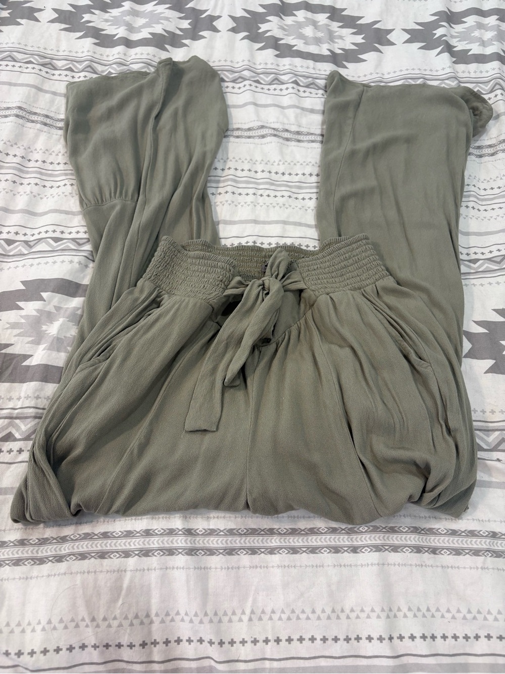 Maurice’s Sage Green Wide Leg Flowy Pants